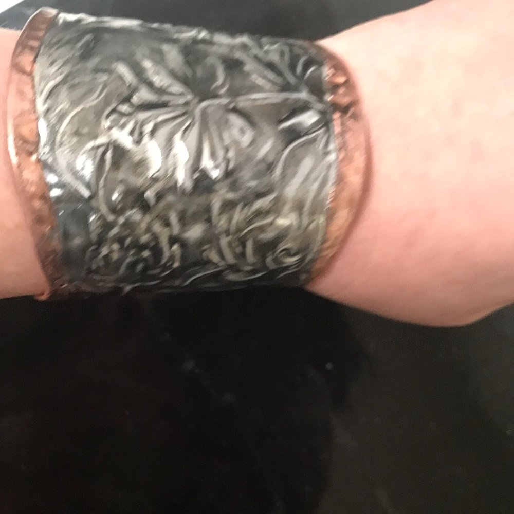 Rose Floral Silver Copper Embossed Gladiator Cuff Wide Handmade Victorian Armor - Picture 12 of 12